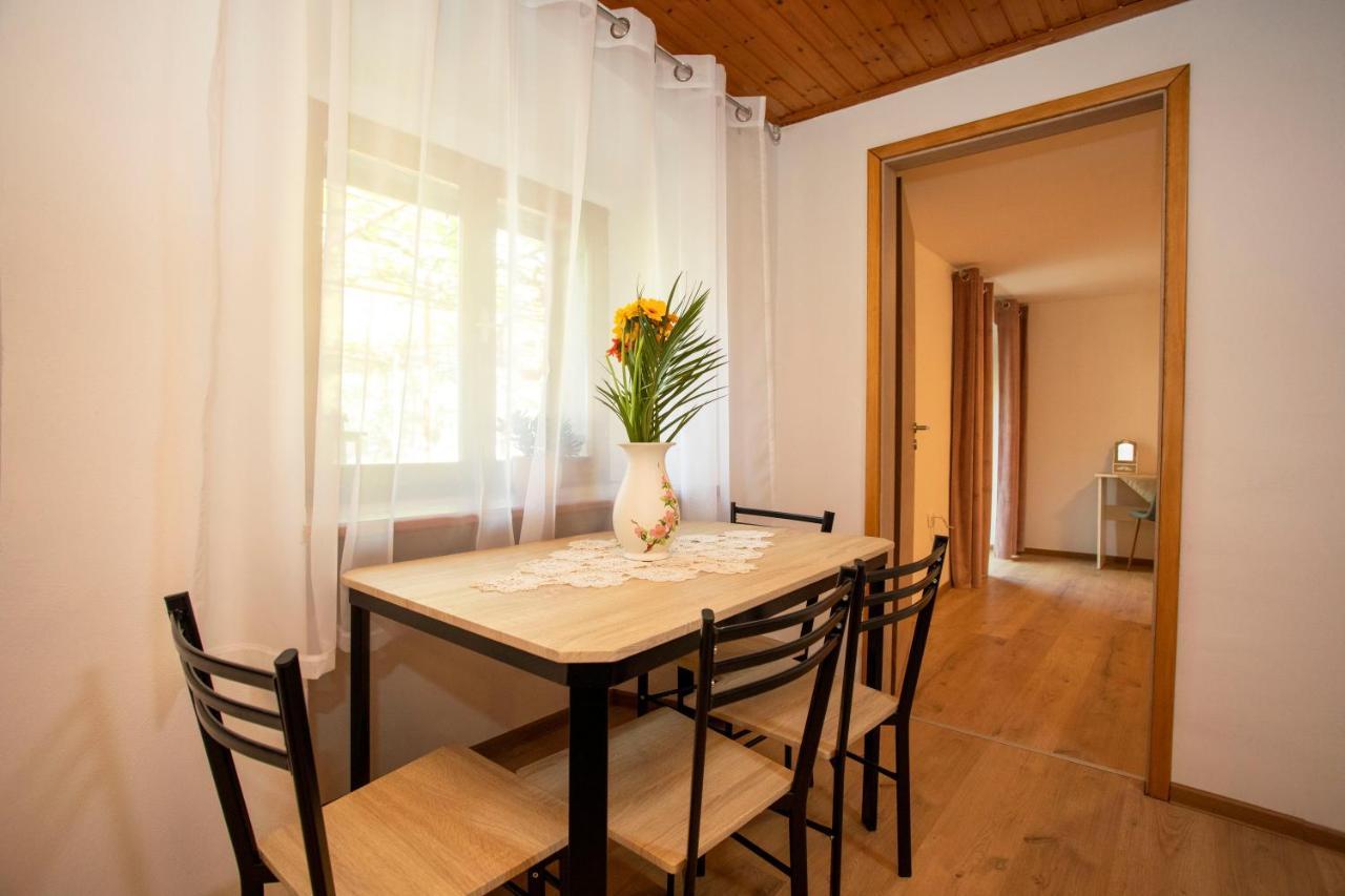 Holiday House Nono Лабин Экстерьер фото
